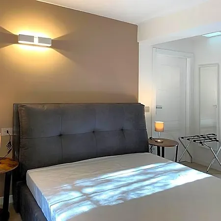 Paradiso Bed & Breakfast 3*